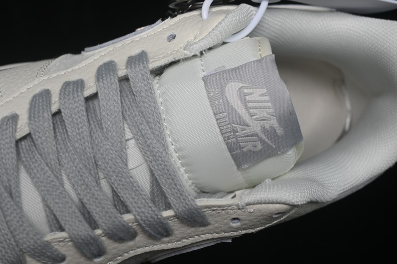 Nike Air Force 1 '07 Low Low-Top Casual Sneakers - DN9688-102