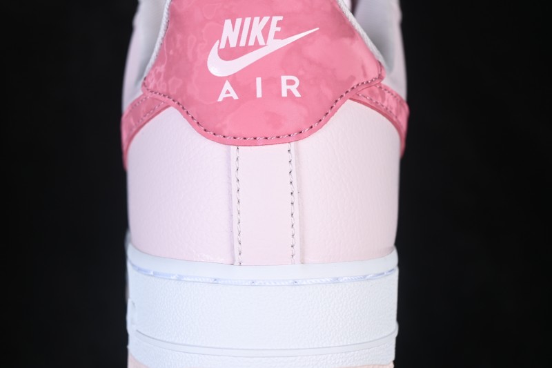 Nike Air Force 1 '07 Low Valentine's Day Limited Edition Casual Skate Shoes with Full-Length Air Cushion - IO8755-600
