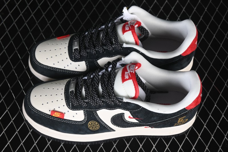 Nike Air Force 1 '07 Low Basketball Sneakers with Black and White Color Blocking - HT5088-630