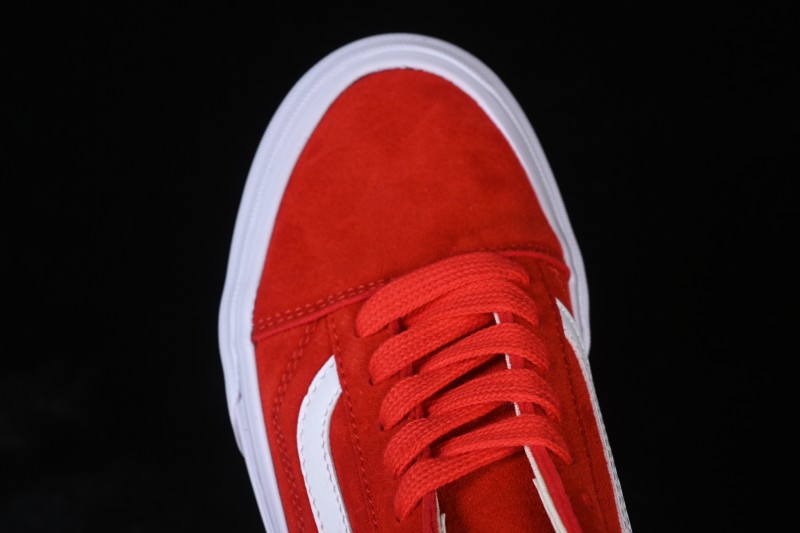Vans Old Skool Frayed Low-Top Skateboarding Shoes - VN000D9VCJE