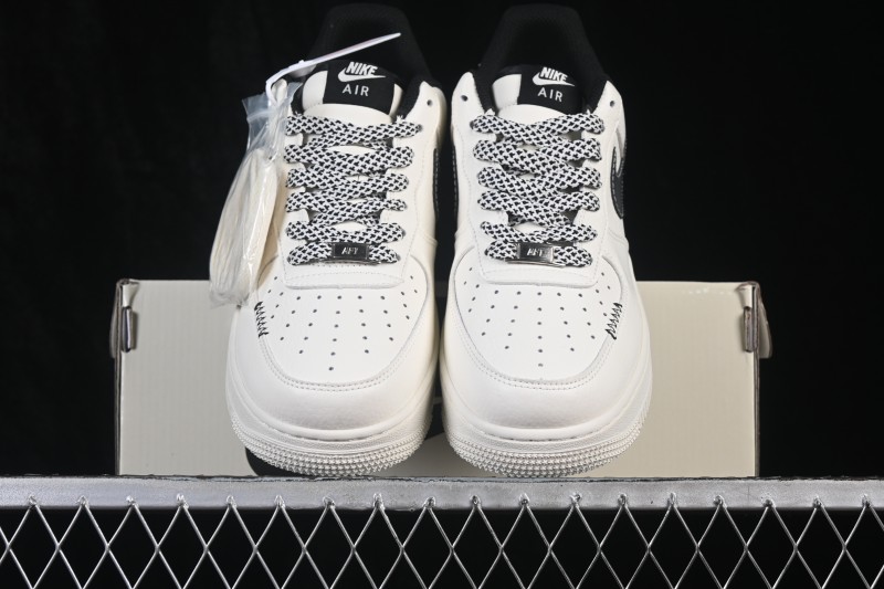 Nike Air Force 1 '07 Low Black and White Contrast Retro Basketball Sneakers - MM3399-817
