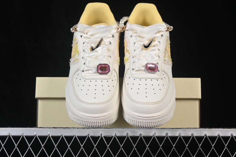Nike Air Force 1 '07 Low Hand-Painted Doodle Milk Yellow Pearl Spring Whispers Low-Top Casual Skateboarding Shoes - FJ7740-160