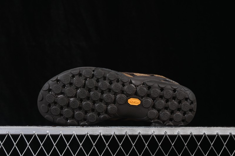 New Balance MT10 Minimalist Barefoot Lifestyle Shoes with Vibram Outsole - MT10ODN