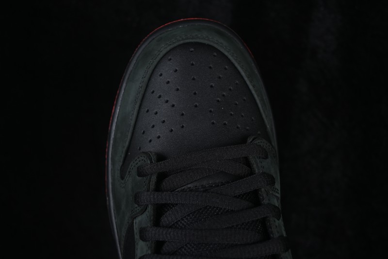 Nike SB Dunk Low TRD QS Pigeon Retro Skateboarding Shoes - 883232-008