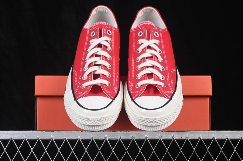 Converse Chuck 70s Low-Top Canvas Sneakers with Classic Star Chevron Design - A24225C