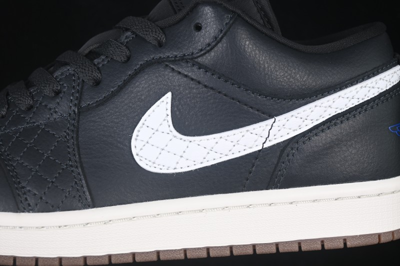 Nike Air Jordan 1 Low Retro Basketball Shoes with Classic Black and White Colorway - IO2047-001