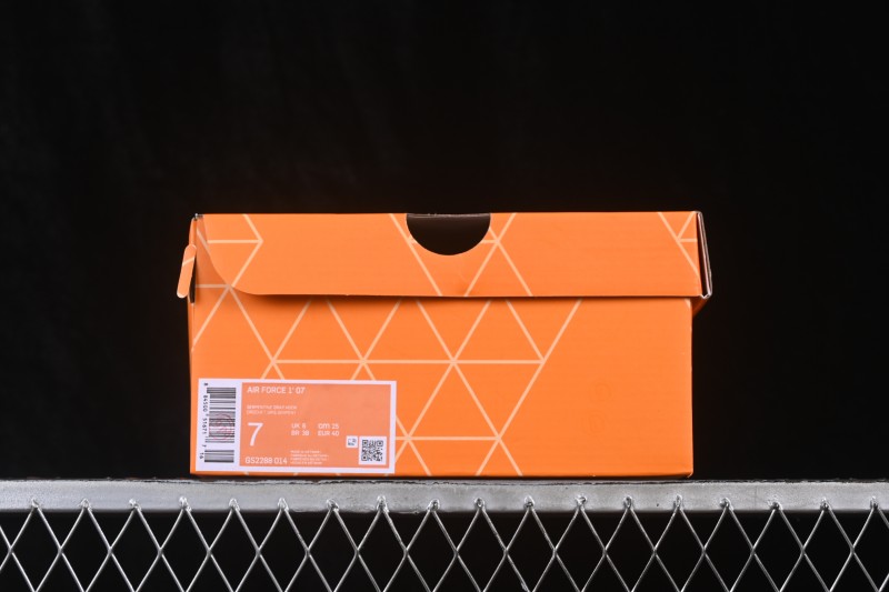 Nike Air Force 1 '07 Low Basketball Shoes with Full-Length Air Cushion - GS2288-014