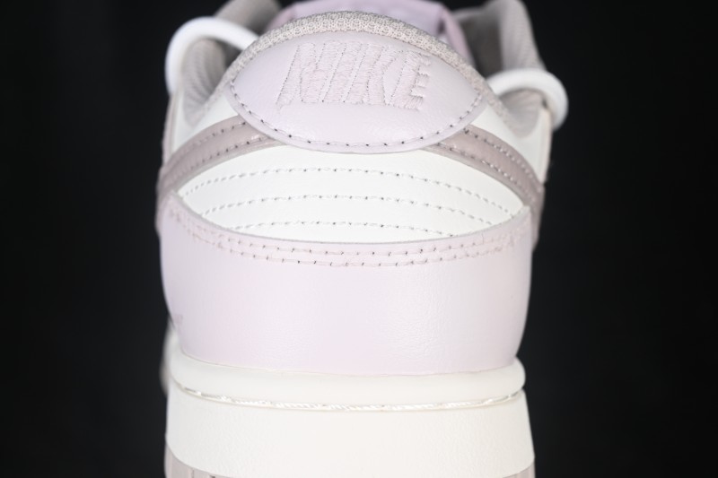 Nike SB Dunk Low Retro Skateboarding Shoes with Strap Detail - HF5441-007