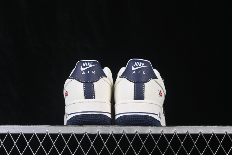 Nike Air Force 1 '07 Low Casual Skateboarding Shoes with Full-Length Air Cushion - HO7788-101