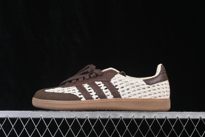 Adidas Samba OG Classic Lifestyle Sneakers with Retro Design - IH9373