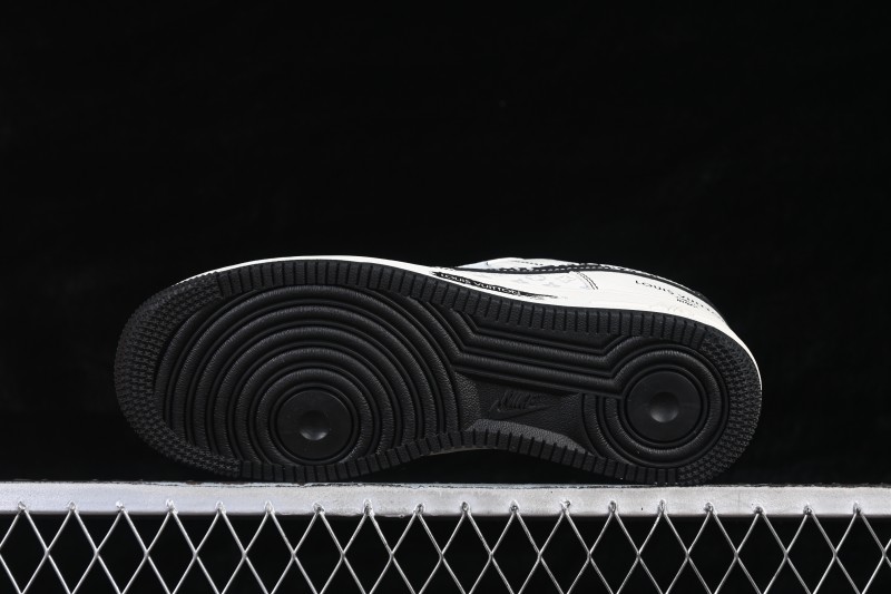 Nike Air Force 1 '07 Low Classic White and Black Casual Sneakers - KG6699-F31