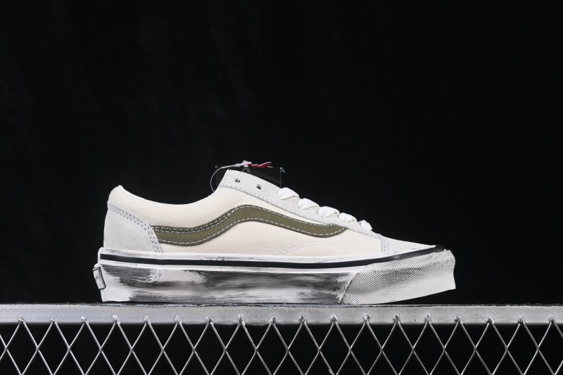Vans Old Skool 36 Low-Top Skateboarding Shoes with Vulcanized Construction - VN000D9RDJR