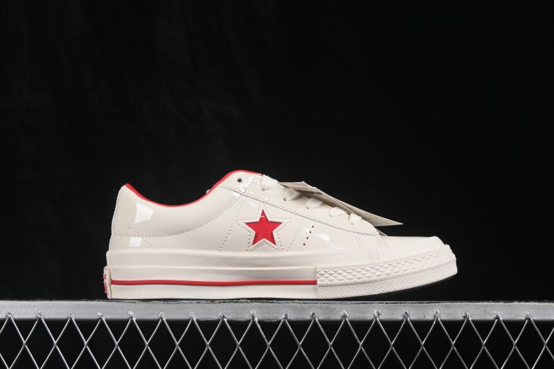 Converse One Star 95 Classic Low-Top Casual Skateboarding Shoes with Glossy Patent Leather and Reflective Star Logo - 167326C