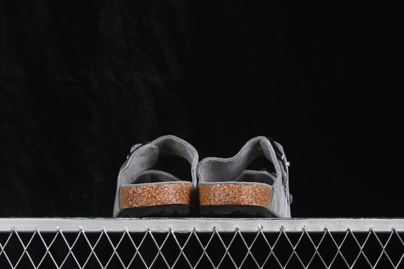 Birkenstock Classic Sandals with Soft Leather and Wool Lining - 1009527