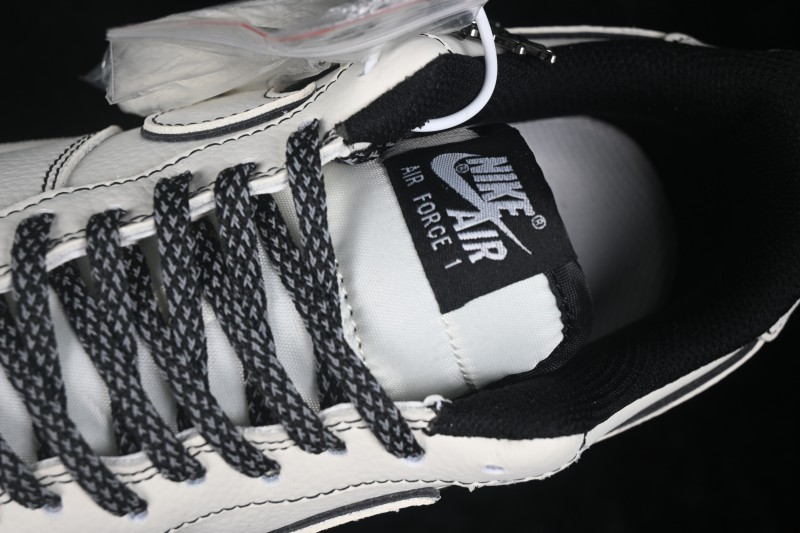 Nike Air Force 1 '07 Low Collaboration Skateboarding Shoes with Full-Length Air Cushion - DD1982-365