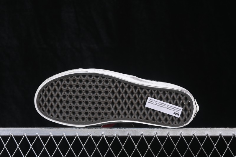 Vans Authentic 44 Premium Low-Top Skateboarding Shoes - VN000DB8MCG