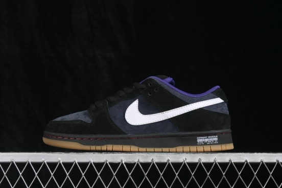 Nike SB Dunk Low Skateboarding Shoes with Cushioned Collar and Rubber Outsole - HQ1625-500