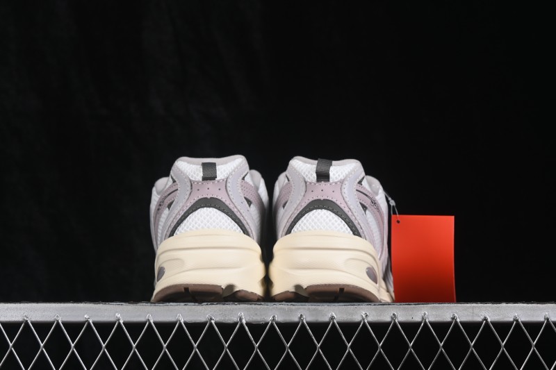 New Balance NB530 Series Retro Leisure Running Shoes with Lightweight Cushioning - U5307VI
