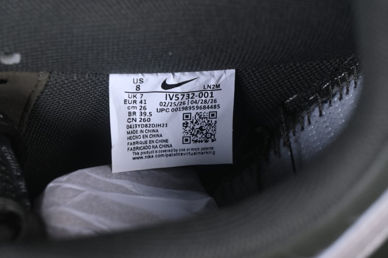 Nike Air Force 1 '07 Low Low-Top Casual Sneakers with Full-Length Air Cushion - IV5732-001