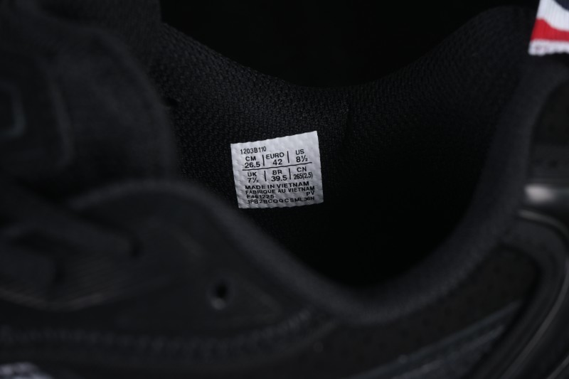 Thom Browne x Asics Gel-Kayano 14 Running Shoes with Recycled Knit Upper and FF BLAST PLUS Cushioning - 1203B110-001