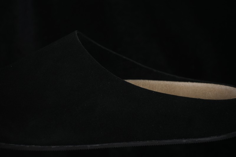 The Row Hudson Round-Toe Half-Covered Casual Mule Slippers - BLK