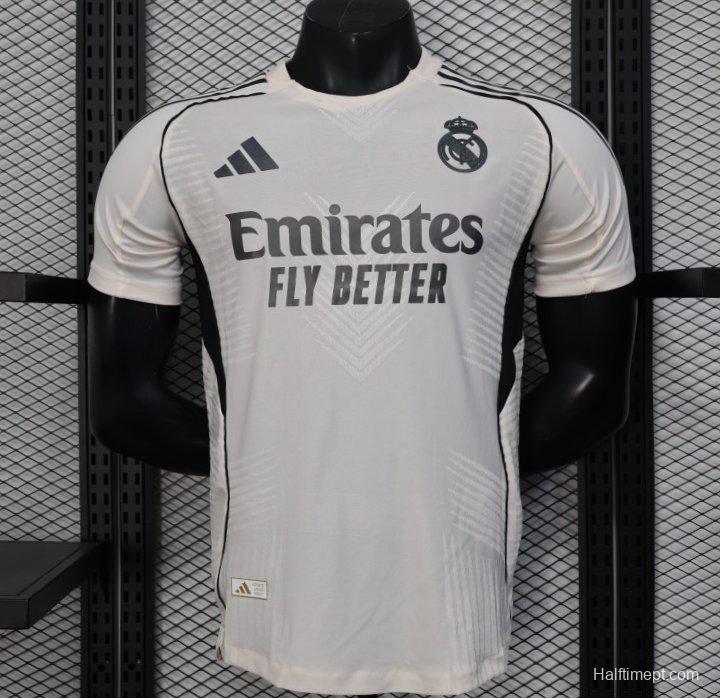 Player Version 25/26 Real Madrid White with Textured Pattern Jersey