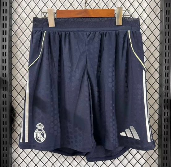 Player Version 25/26 Real Madrid Away Shorts