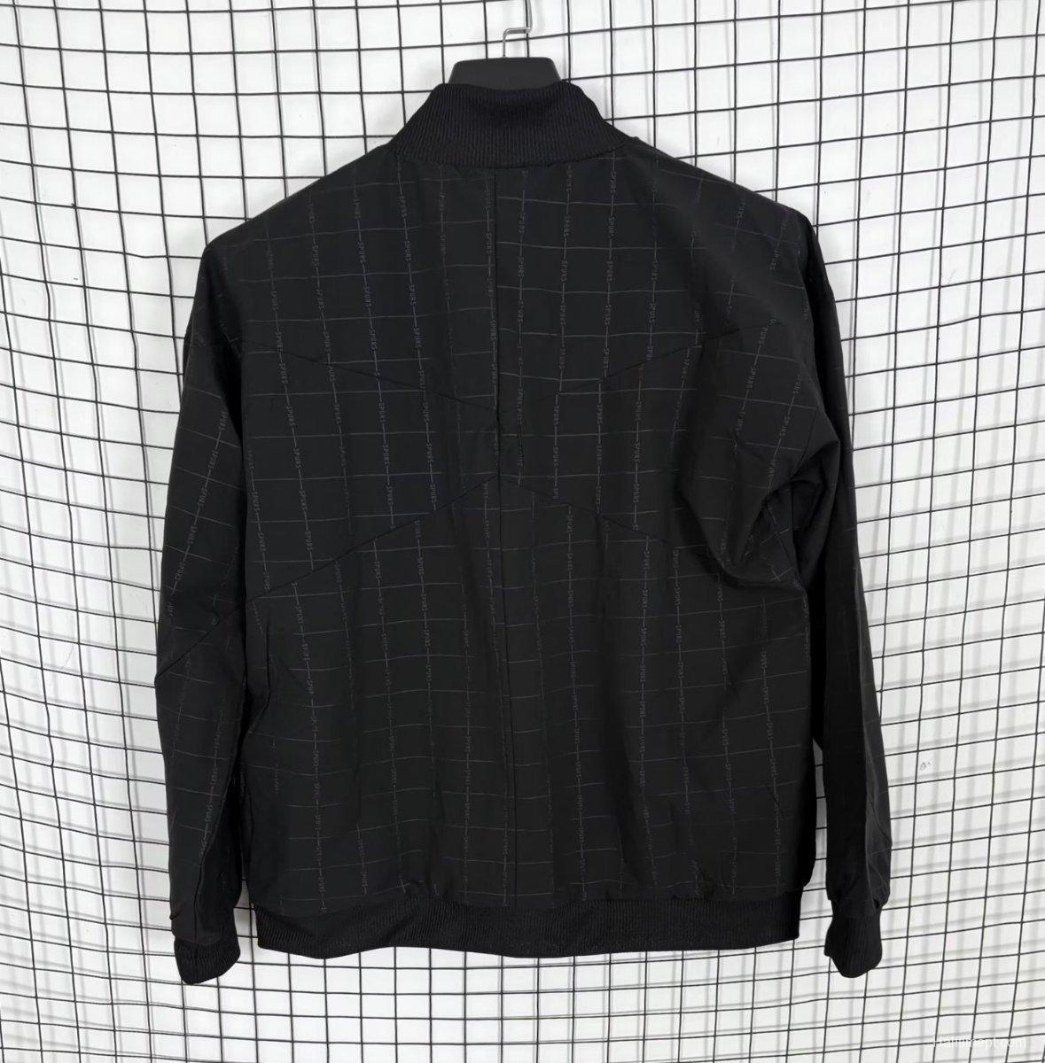 25/26 Tottenham Hotspur Black Grid Windbreaker