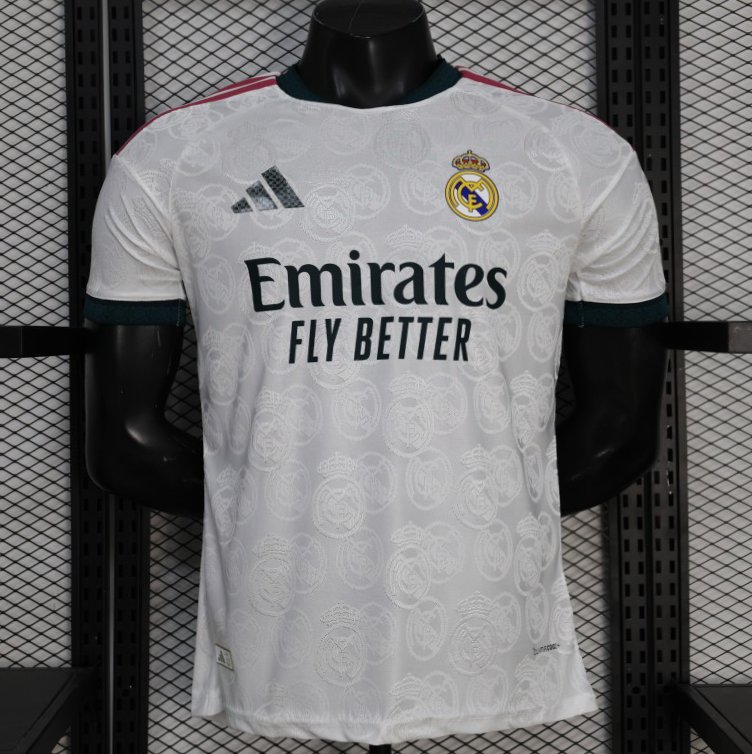 25/26 Player Version Real Madrid White with Subtle Crest Pattern Jersey