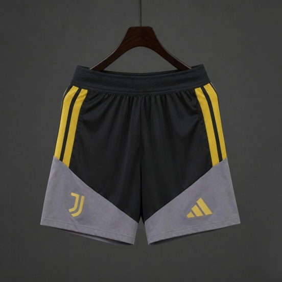 Player Version 26/27 Juventus Black Shorts with Pockets